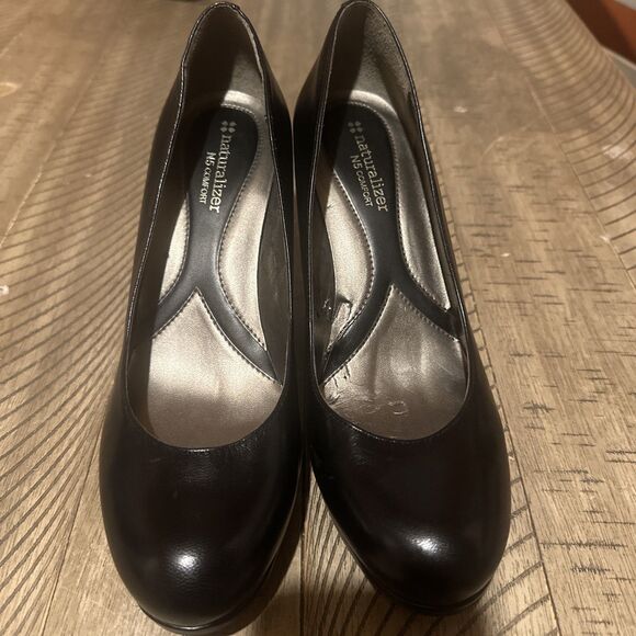 Naturalizer N5 Comfort Lennox Blk Classic Leather High Heel 2.5” Pump Shoes 8.5 - Picture 1 of 4